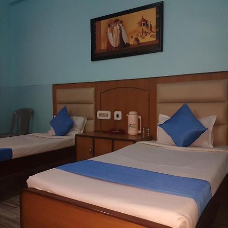 Hotel Jannat Агра Экстерьер фото